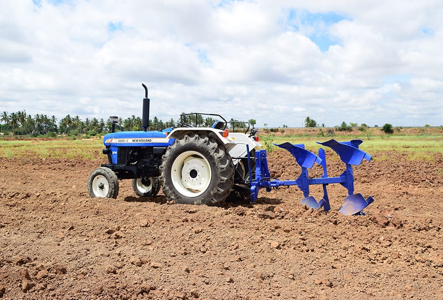 new holland tractor