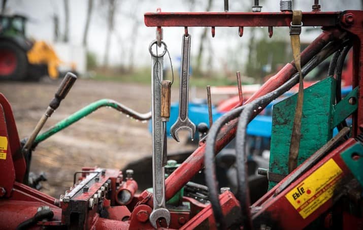 tractor toolbox